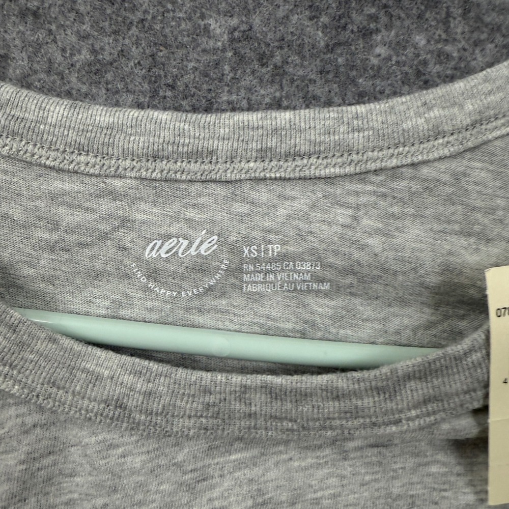Aerie Womens Heather Gray Cotton Wrap Front Tie Hem Crop Top Tee XS NWT - Picture 3 of 10